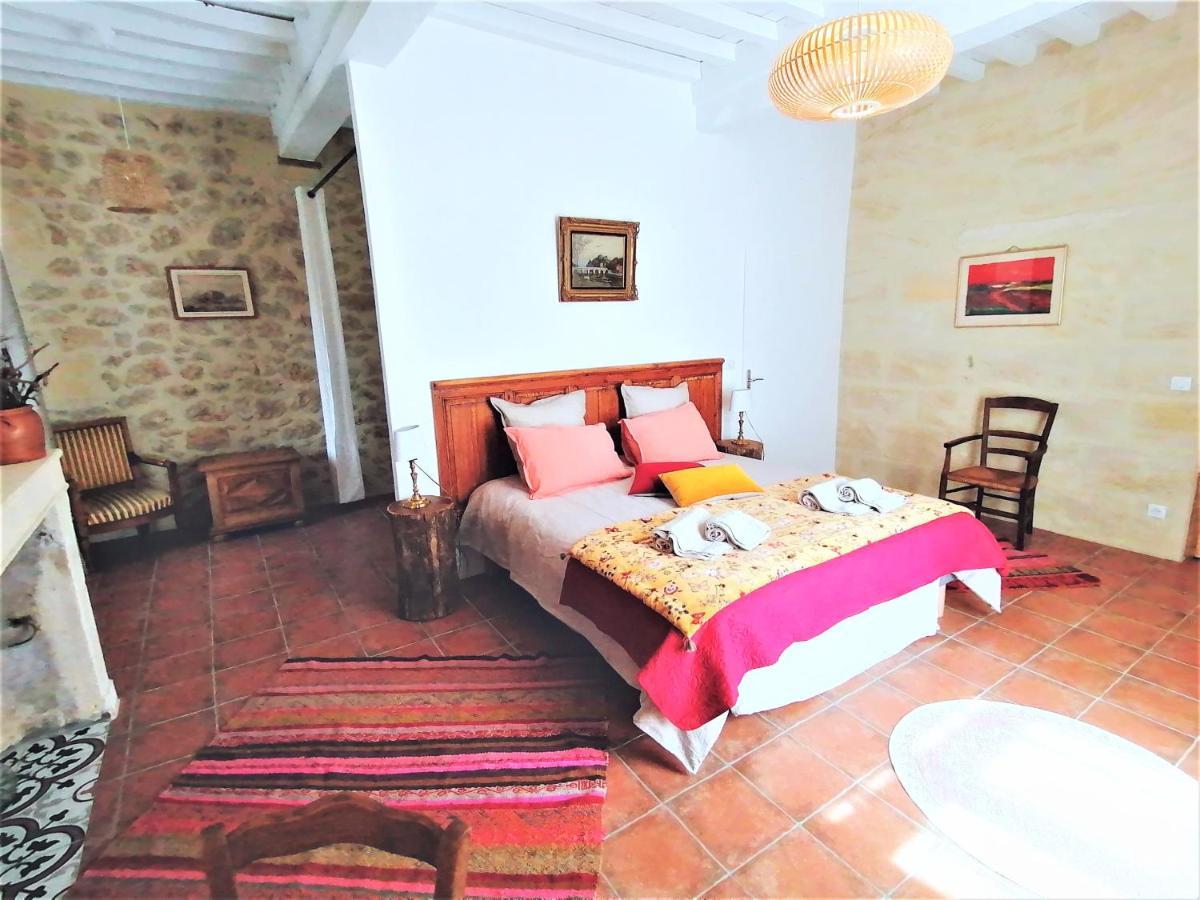 Domaine De Gaia, Piscine, Petanque, Ping Pong, Proche Saint-Emilion Bed and Breakfast Guillac  Εξωτερικό φωτογραφία