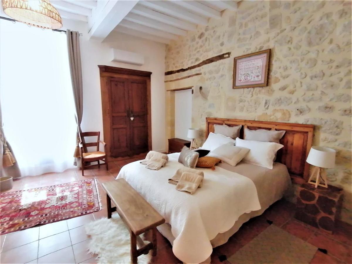 Domaine De Gaia, Piscine, Petanque, Ping Pong, Proche Saint-Emilion Bed and Breakfast Guillac  Εξωτερικό φωτογραφία