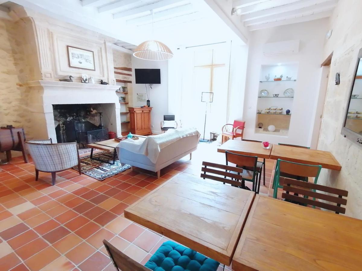 Domaine De Gaia, Piscine, Petanque, Ping Pong, Proche Saint-Emilion Bed and Breakfast Guillac  Εξωτερικό φωτογραφία
