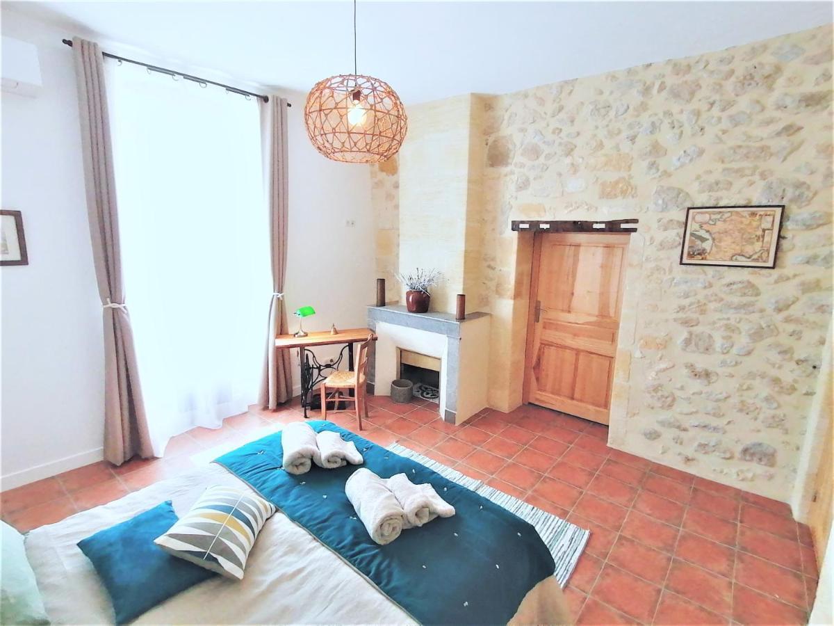 Domaine De Gaia, Piscine, Petanque, Ping Pong, Proche Saint-Emilion Bed and Breakfast Guillac  Εξωτερικό φωτογραφία