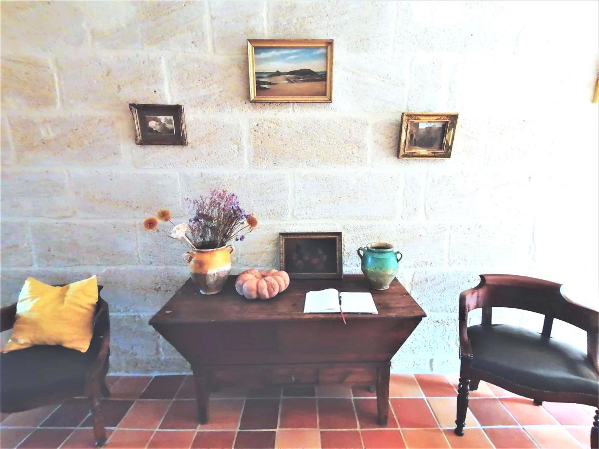 Domaine De Gaia, Piscine, Petanque, Ping Pong, Proche Saint-Emilion Bed and Breakfast Guillac  Εξωτερικό φωτογραφία